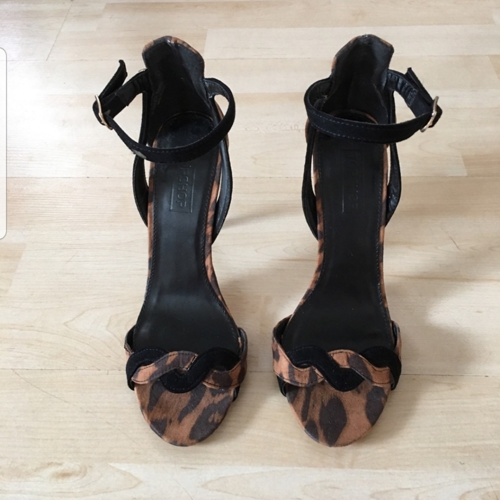 Topshop - leopard ankle strap sandals